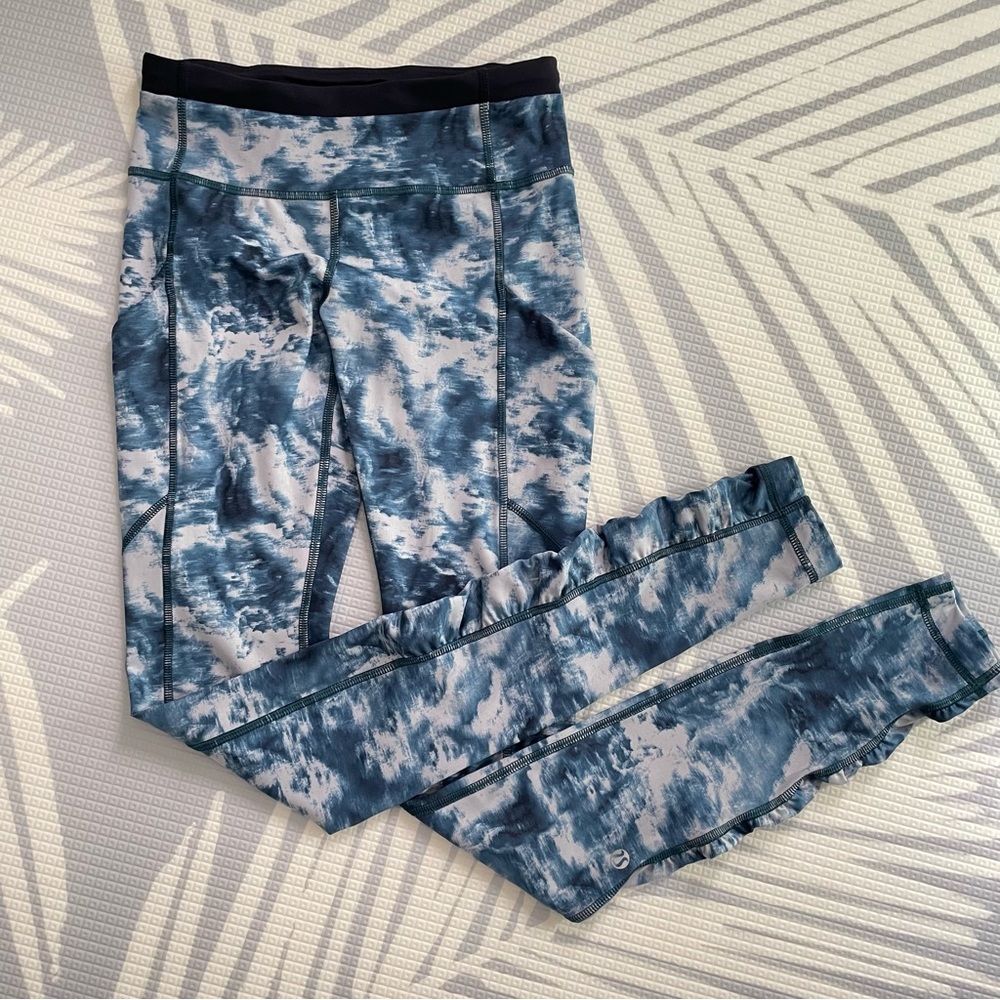 Lululemon like new pocket pants